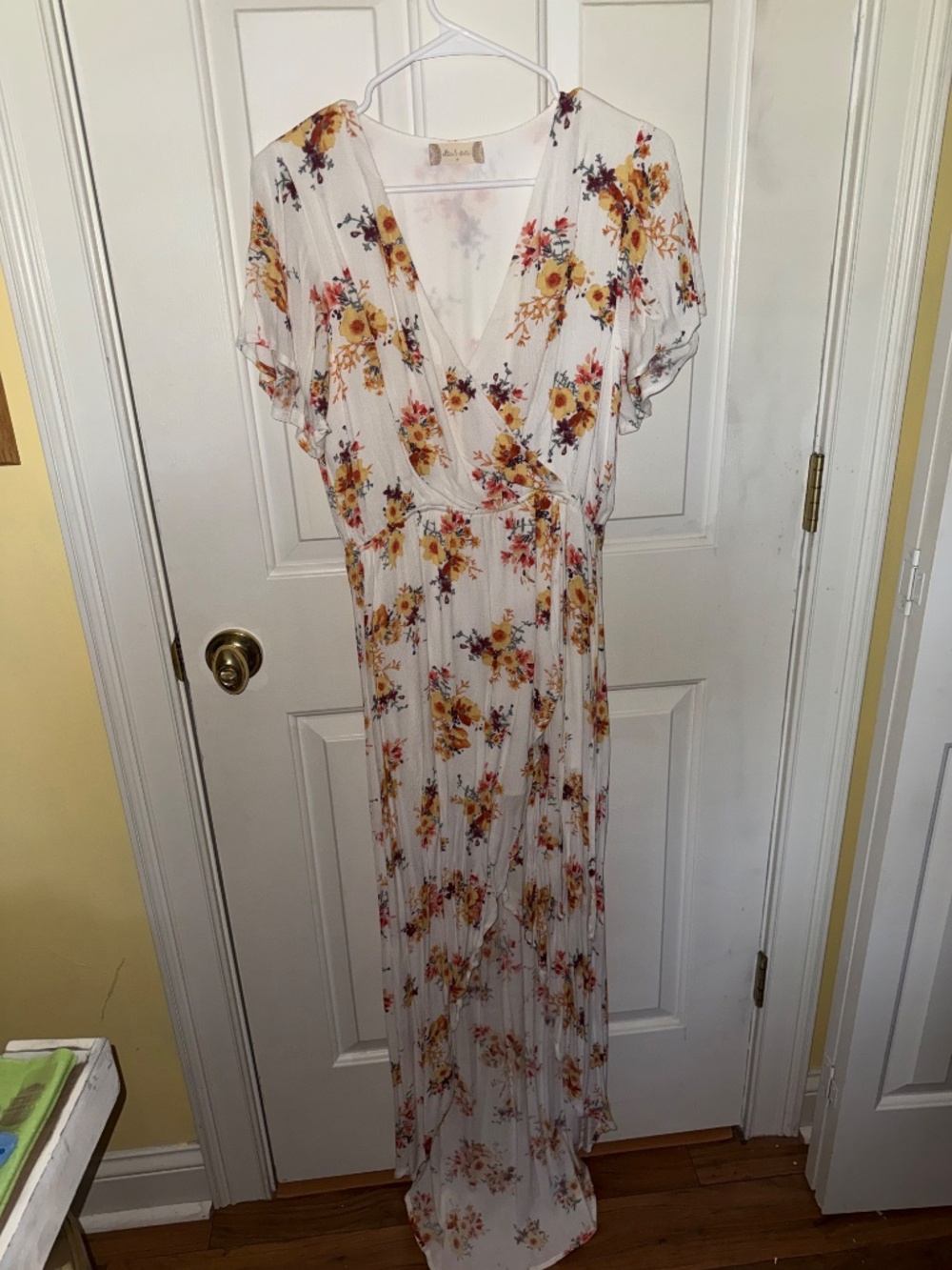 Altar'd State white/orange floral wrap midi dress - Picture 2 of 5